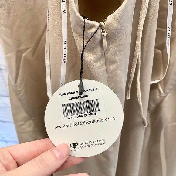 NWT white fox boutique run free maxi - Picture 7 of 7